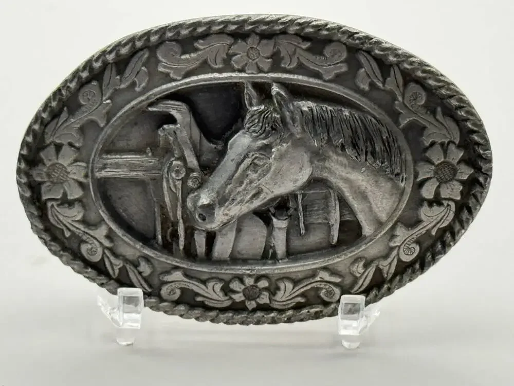 Siskiyou Buckle Co. Ornate Horse Head Belt Buckle Vintage Western Collectible